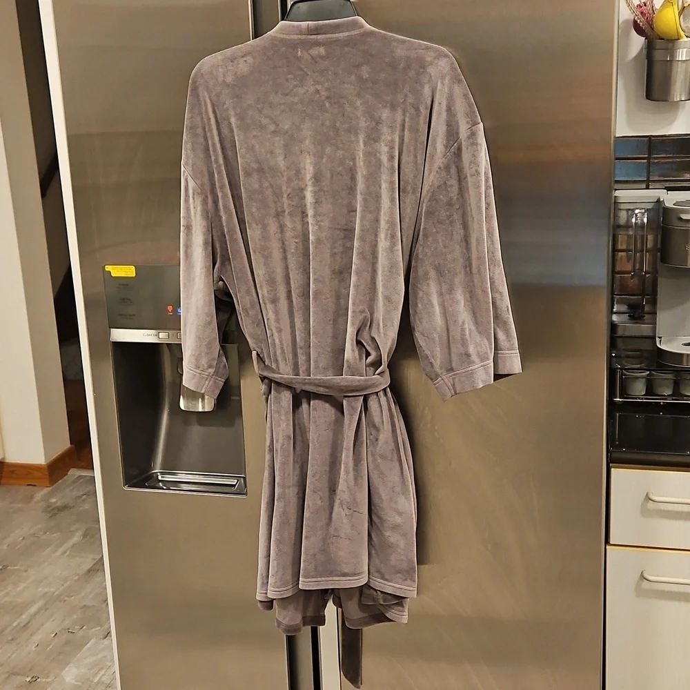 💕SPLENDID💕 Velour Robe ~ Gray 1X/3X
